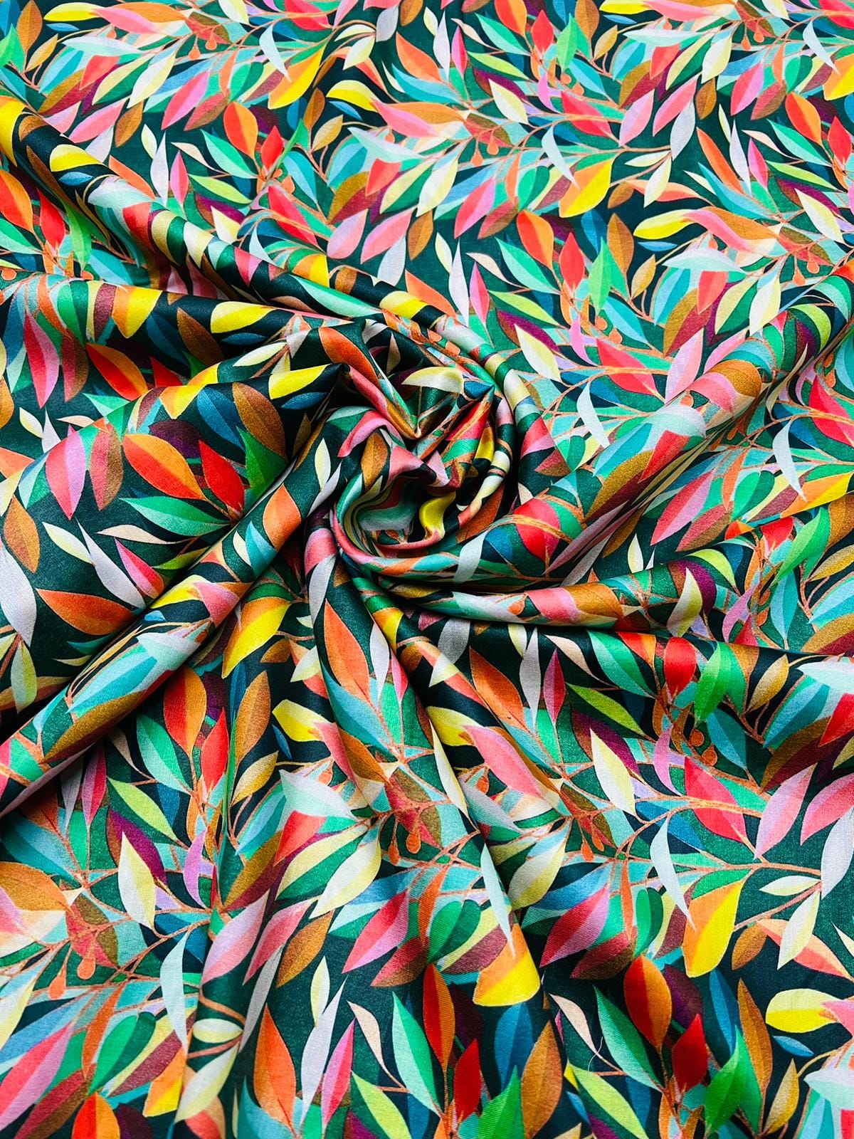 Mătase imprimată Multicoloră cu Frunze