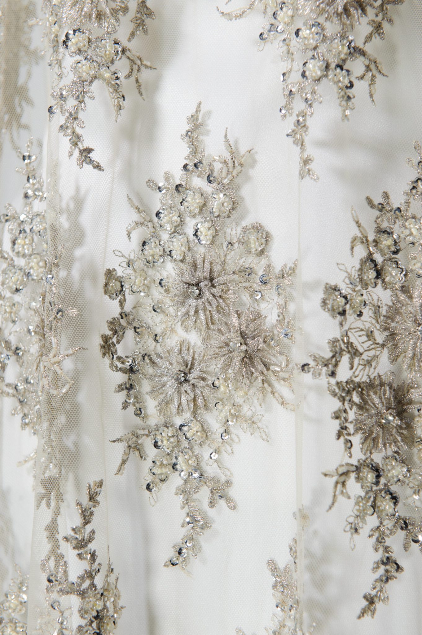 Broderie cu Perle, mărgele și Paiete flori 3D