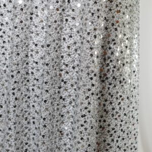 Broderie cu Perle, mărgele și Paiete Gri