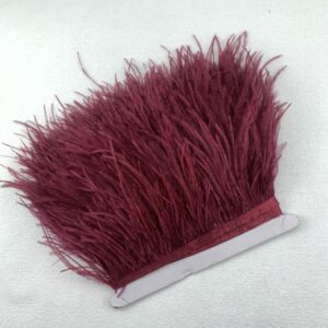 Bandă pene struț Vișiniu