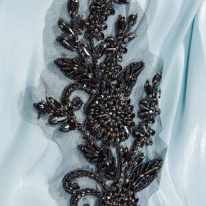 Aplicație Neagră cu două flori