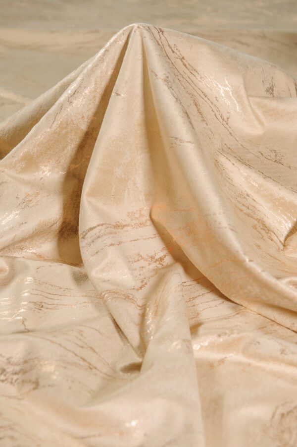 Draperie din catifea Crem cu inserții aurii - imagine 2