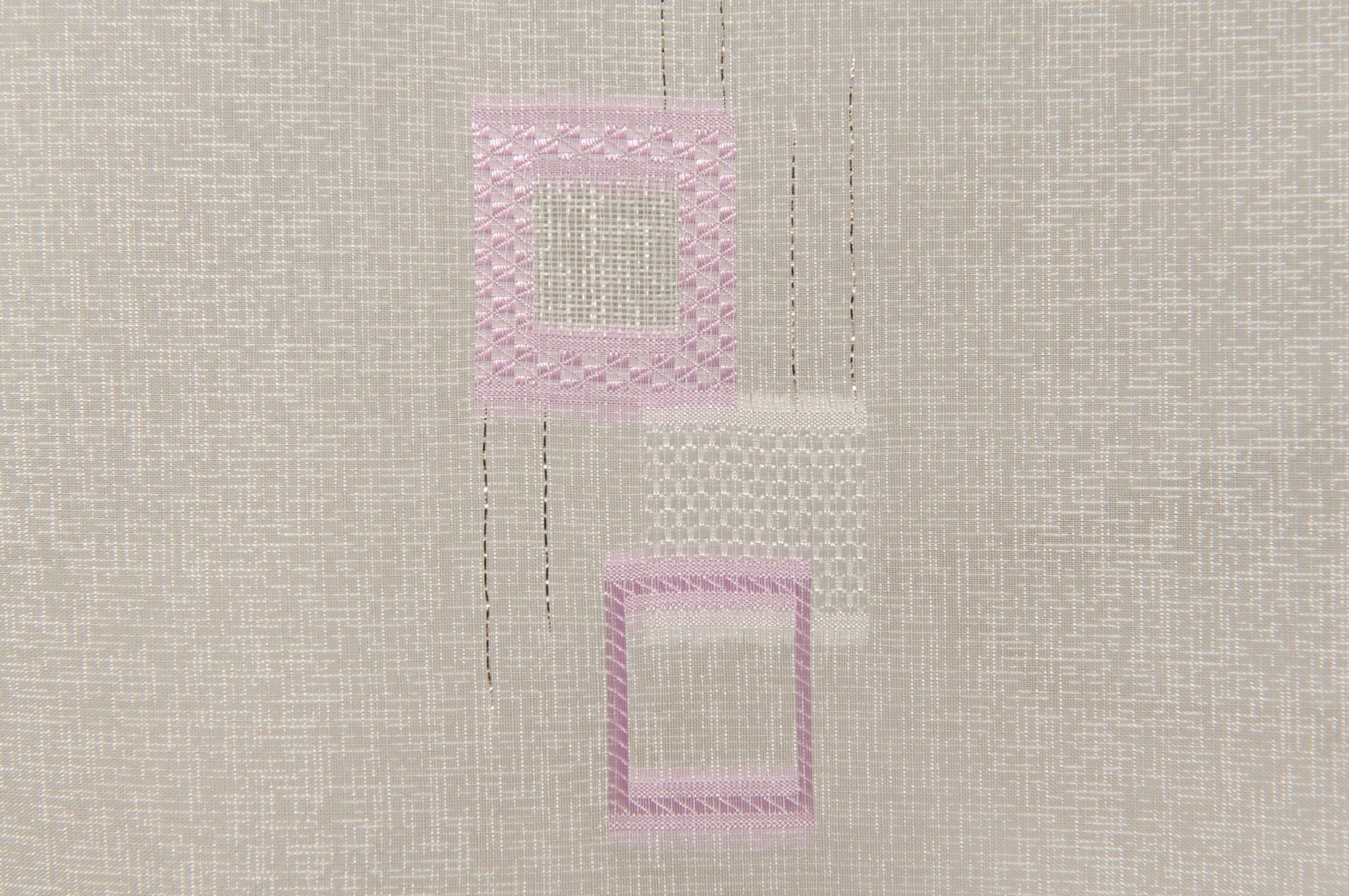 Perdea Ivory, cu pătrățele mov