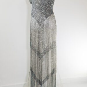 Rochie gri cu margelute și paiete, realizata manual – panouri