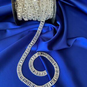 Lanț cu cristale dreptunghiulare