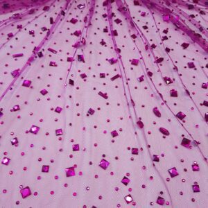 Tull fuxia cu pietricele