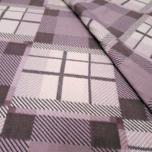 Material din bumbac finet pentru lenjerii de pat in carouri